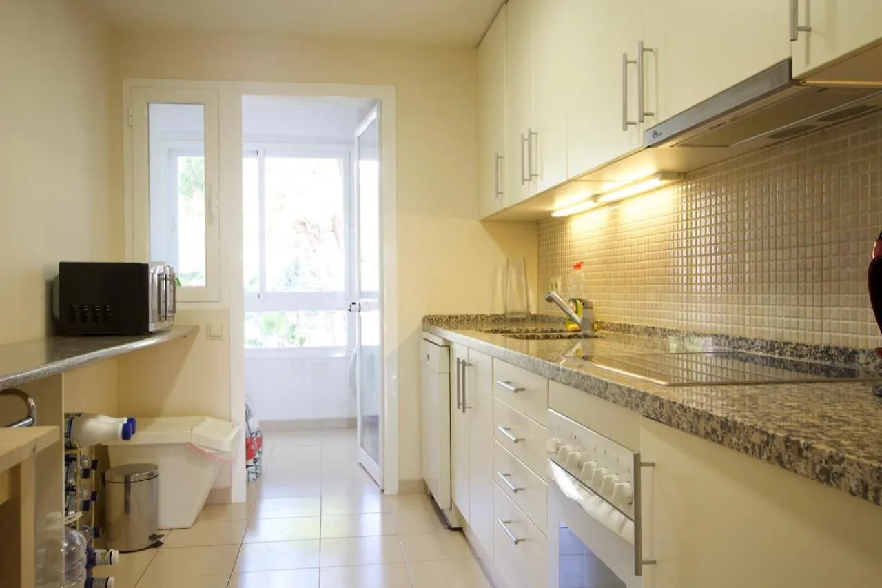 Altos De La Quinta Apartment Benahavis 0*,