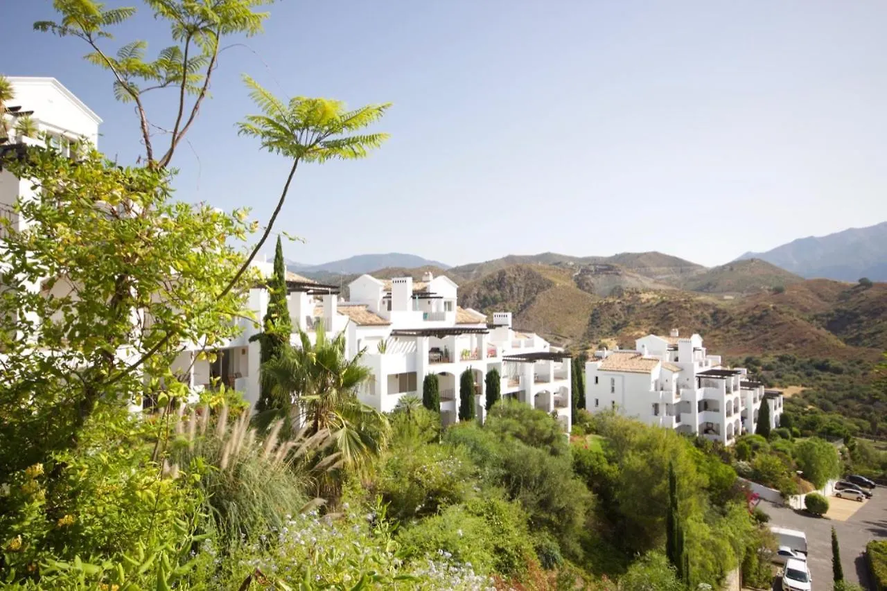 Altos De La Quinta Apartment Benahavis