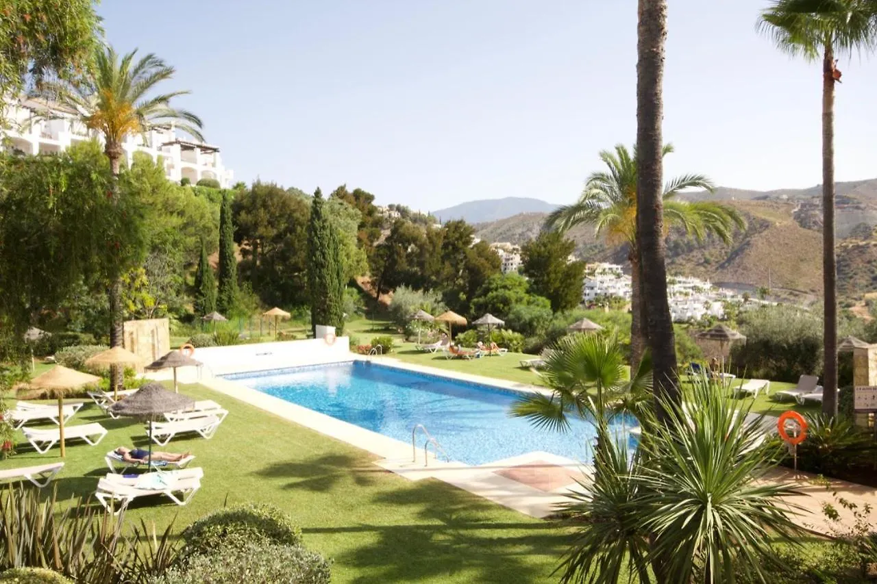 Altos De La Quinta Apartment Benahavis