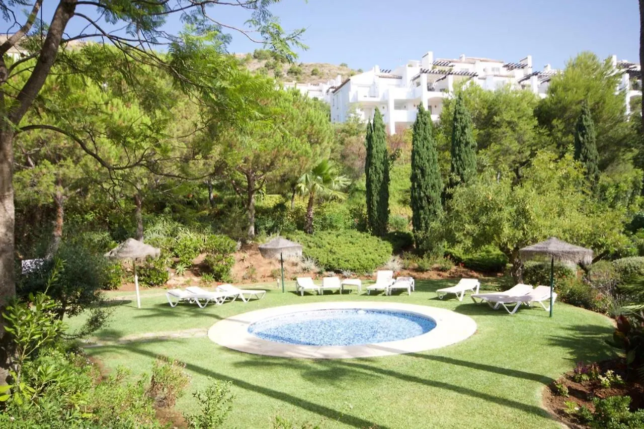 Altos De La Quinta Apartment Benahavis